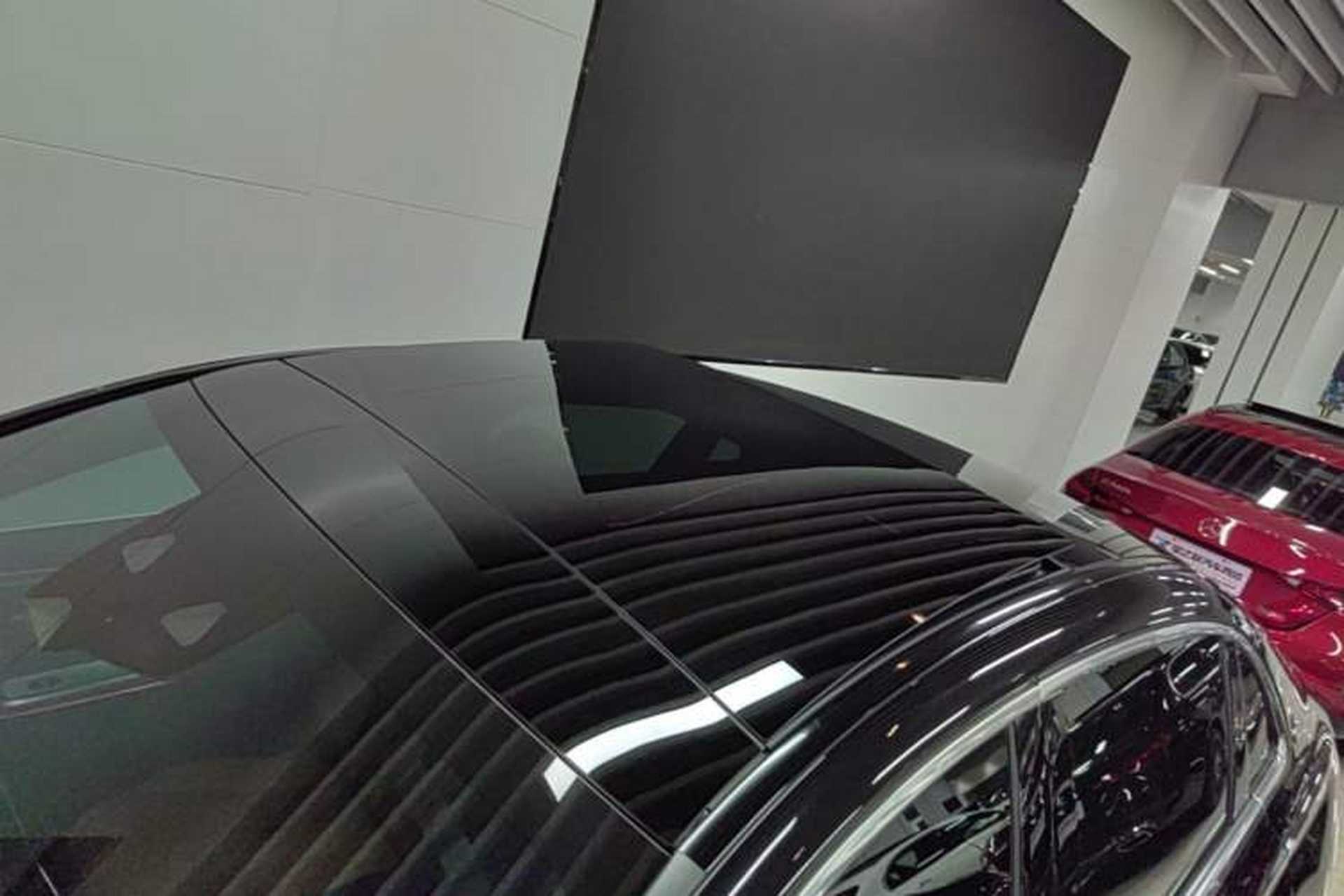 Used Mercedes-Benz E-Class 2025 E 300 L Luxury Model Roof