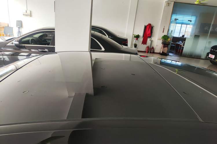 Used Mercedes-Benz E-Class 2025 E 300 L Luxury Model Roof