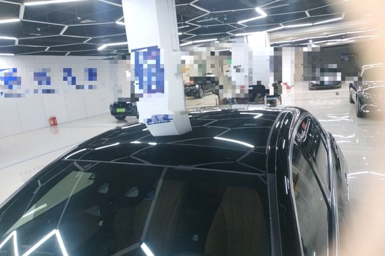Used Mercedes-Benz E-Class 2025 E 300 L Luxury Model Roof