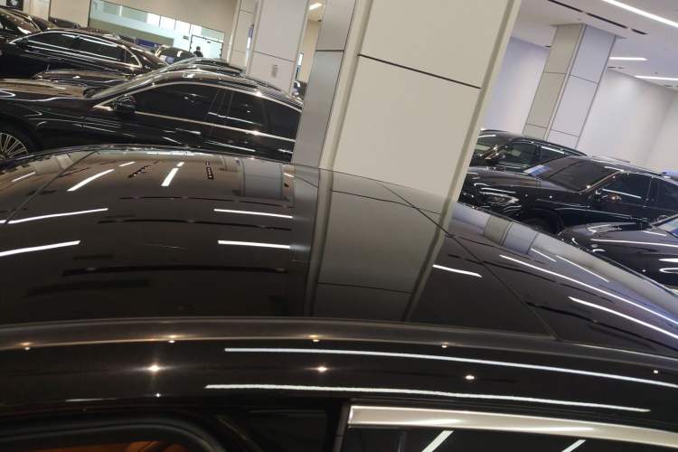 Used Mercedes-Benz E-Class 2025 Facelift E 300 L Fashion Edition Roof