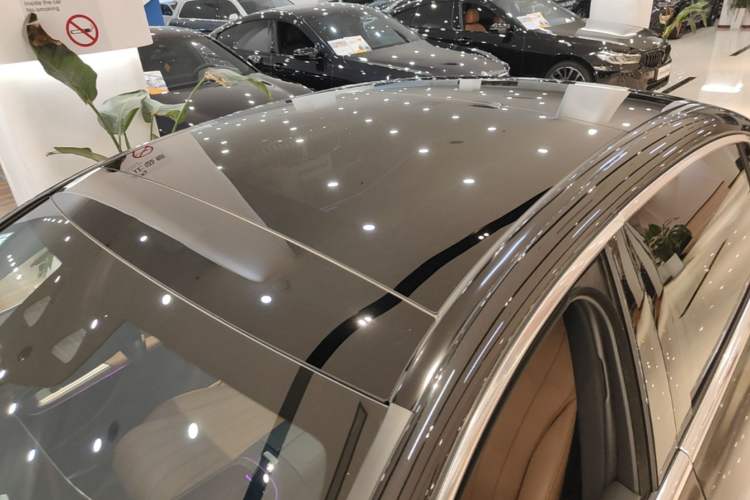 Used Mercedes-Benz E-Class 2025 Facelift E 300 L Luxury Edition Roof