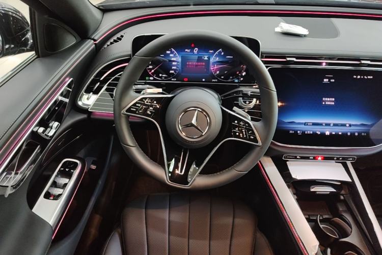 Used Mercedes-Benz E-Class 2025 E 260 L Steering Wheel