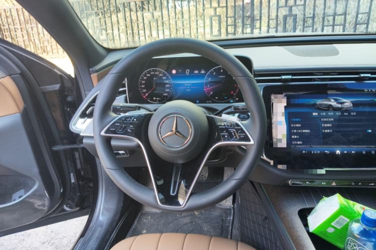 Used Mercedes-Benz E-Class 2025 Facelift E 300 L Fashion Edition Steering Wheel