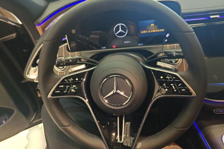 Used Mercedes-Benz E-Class 2025 Facelift E 300 L Fashion Edition Steering Wheel