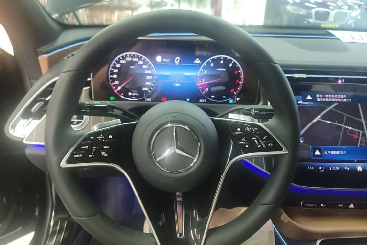 Used Mercedes-Benz E-Class 2025 Facelift E 300 L Fashion Edition Steering Wheel