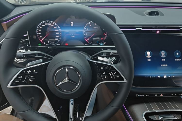 Used Mercedes-Benz E-Class 2025 Facelift E 300 L Luxury Edition Steering Wheel