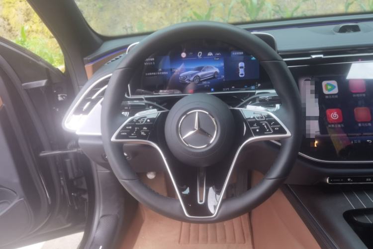 Used Mercedes-Benz E-Class 2025 Facelift E 300 L Premium Edition Steering Wheel