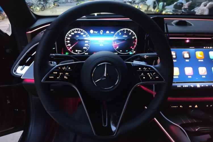 Used Mercedes-Benz E-Class 2025 Facelift E 300 L Luxury Sport Edition Steering Wheel