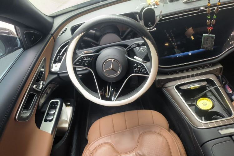 Used Mercedes-Benz E-Class 2025 Facelift E 300 L Luxury Edition Steering Wheel