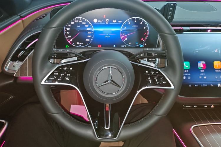 Used Mercedes-Benz E-Class 2025 Facelift E 300 L Fashion Edition Steering Wheel