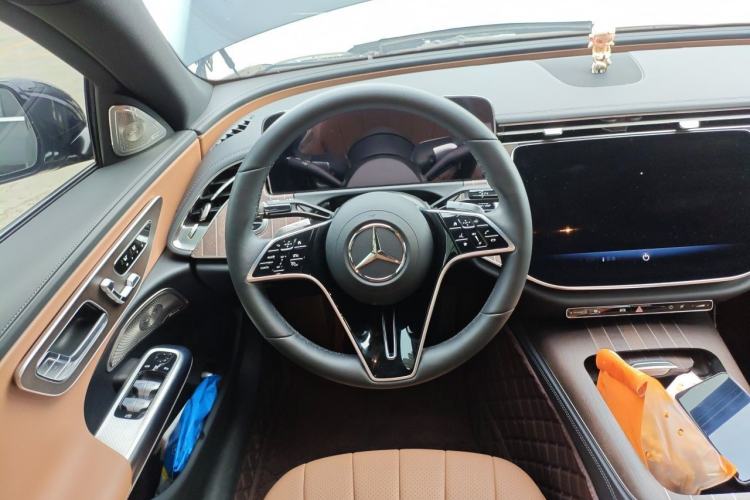 Used Mercedes-Benz E-Class 2025 E 300 L Stylish Model Steering Wheel