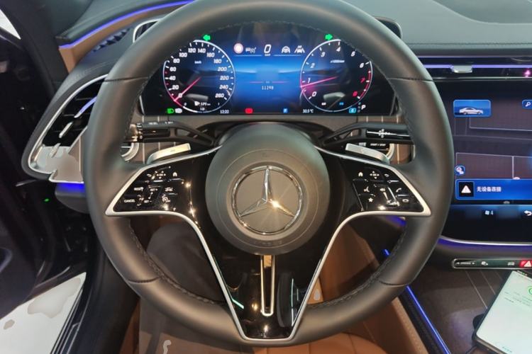 Used Mercedes-Benz E-Class 2025 Facelift E 300 L Fashion Edition Steering Wheel