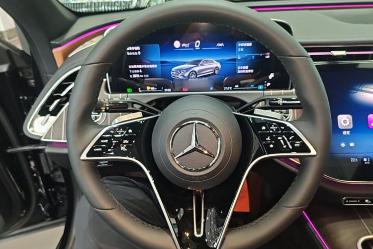Used Mercedes-Benz E-Class 2025 Facelift E 300 L Fashion Edition Steering Wheel
