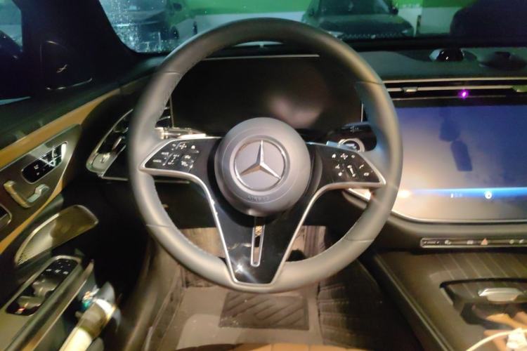 Used Mercedes-Benz E-Class 2025 E 300 L Luxury Model Steering Wheel