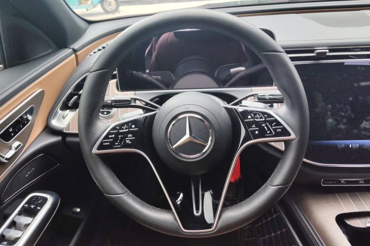 Used Mercedes-Benz E-Class 2025 E 300 L Stylish Model Steering Wheel