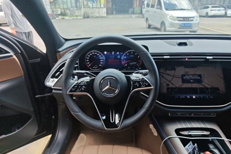 Used Mercedes-Benz E-Class 2025 Facelift E 300 L Luxury Edition Steering Wheel