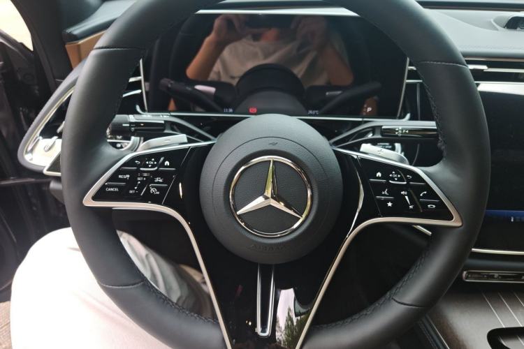 Used Mercedes-Benz E-Class 2025 E 300 L Luxury Model Steering Wheel
