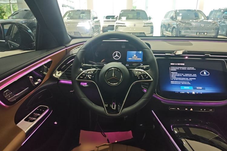 Used Mercedes-Benz E-Class 2025-Year Facelift E 260 L Steering Wheel