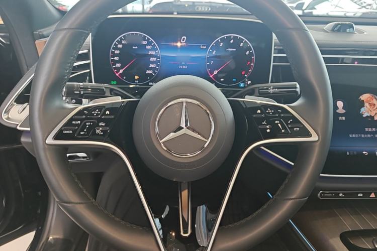 Used Mercedes-Benz E-Class 2025 E 300 L Luxury Model Steering Wheel