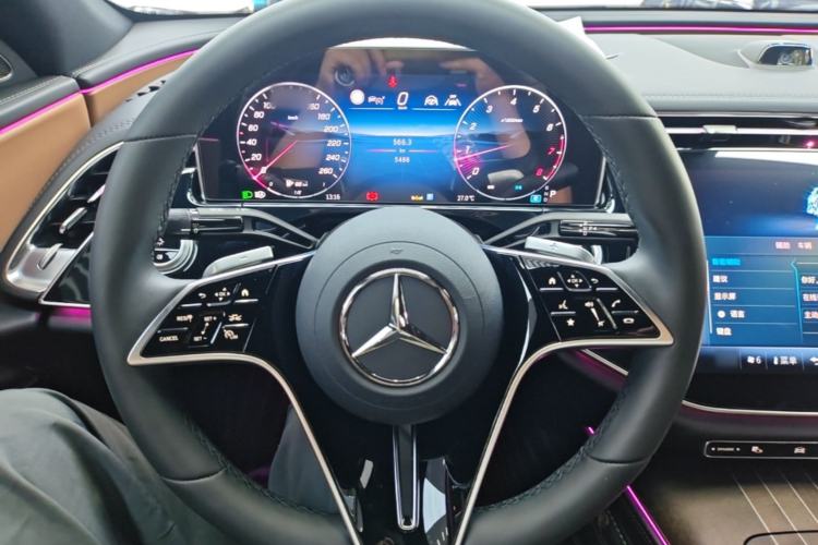 Used Mercedes-Benz E-Class 2025 Facelift E 300 L Luxury Edition Steering Wheel