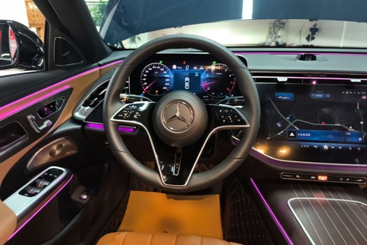 Used Mercedes-Benz E-Class 2025 Facelift E 300 L Luxury Edition Steering Wheel