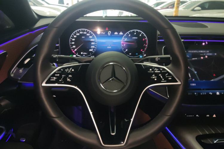 Used Mercedes-Benz E-Class 2025 Facelift E 300 L Fashion Edition Steering Wheel