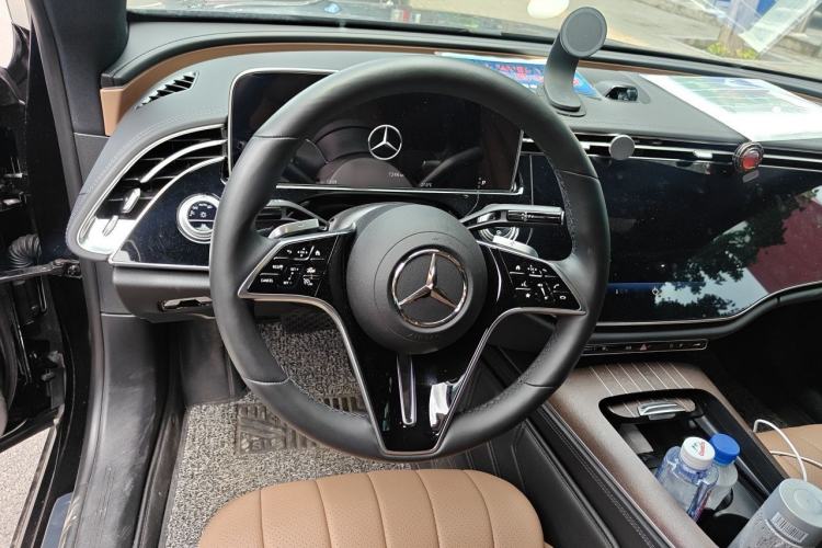 Used Mercedes-Benz E-Class 2025 Facelift E 300 L Luxury Edition Steering Wheel