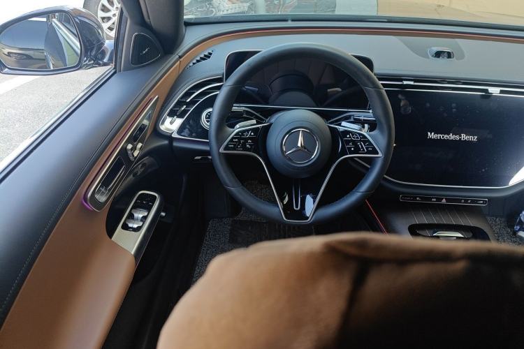 Used Mercedes-Benz E-Class 2025 E 300 L Luxury Model Steering Wheel