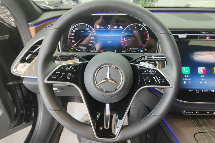 Used Mercedes-Benz E-Class 2025 E 300 L Stylish Model Steering Wheel