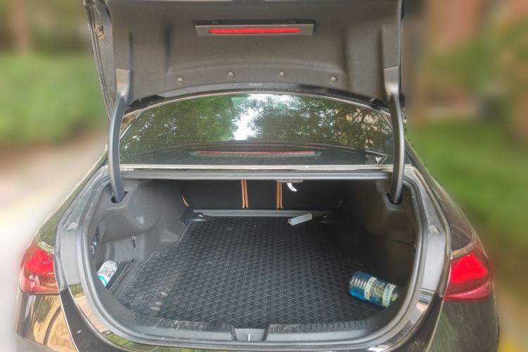 Used Mercedes-Benz E-Class 2025 Year Restyled E 260 Sport Edition Trunk
