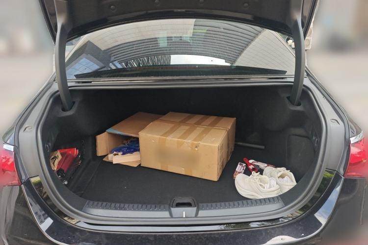 Used Mercedes-Benz E-Class 2025 Facelift E 300 L Luxury Edition Trunk