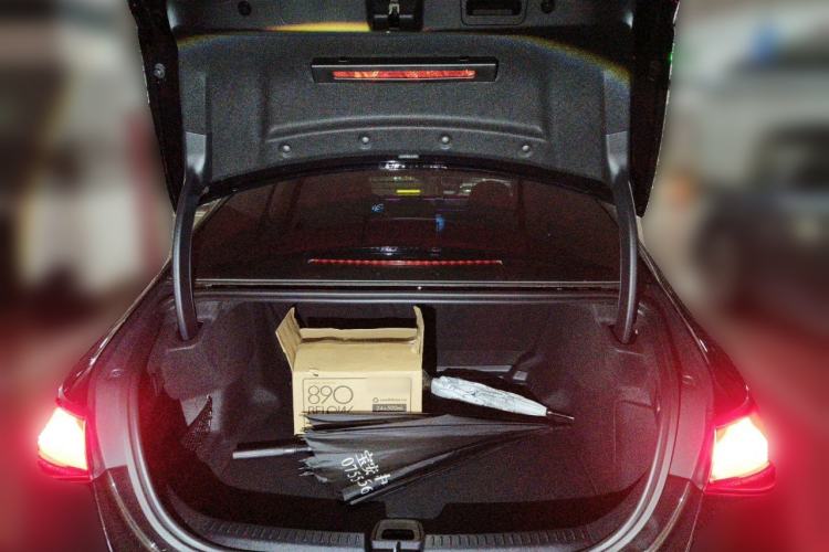 Used Mercedes-Benz E-Class 2025-Year Facelift E 260 L Trunk