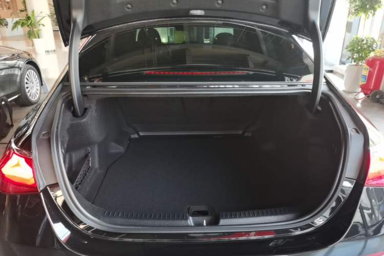 Used Mercedes-Benz E-Class 2025 E 300 L Stylish Model Trunk