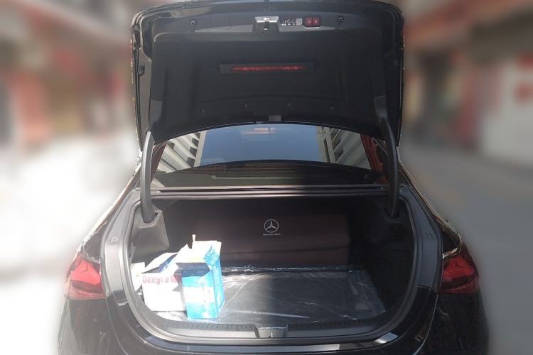 Used Mercedes-Benz E-Class 2025 Facelift E 300 L Luxury Edition Trunk