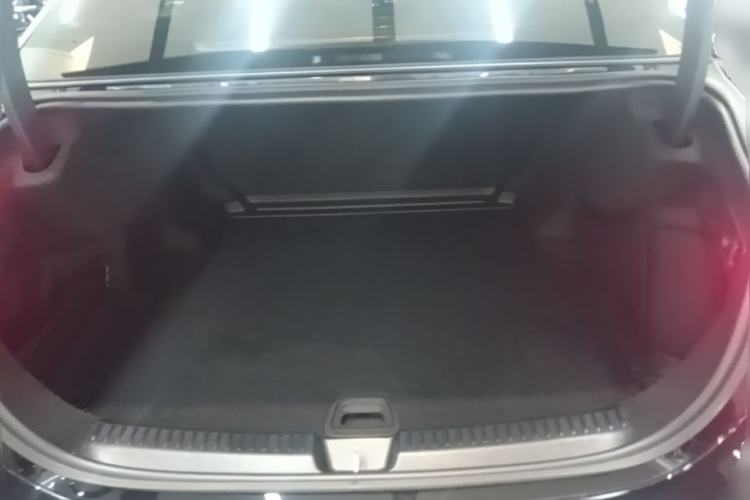 Used Mercedes-Benz E-Class 2025 E 300 L Luxury Model Trunk