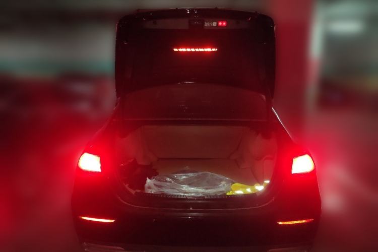 Used Mercedes-Benz E-Class 2025 Facelift E 300 L Fashion Edition Trunk