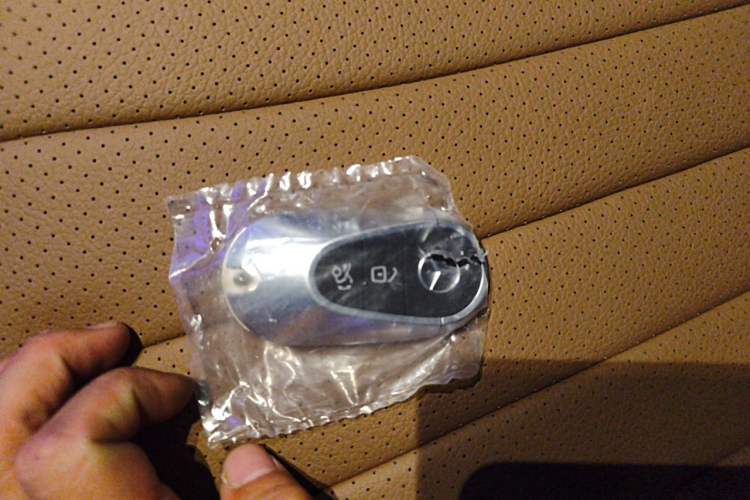 Used Mercedes-Benz E-Class 2025 Facelift E 300 L Luxury Edition Vehicle Key