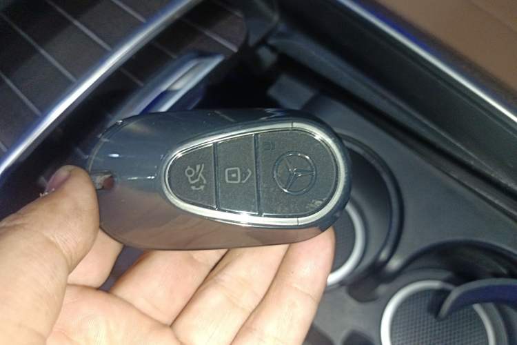 Used Mercedes-Benz E-Class 2025 E 300 L Luxury Model Vehicle Key