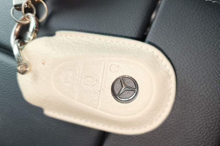 Used Mercedes-Benz E-Class 2025 E 300 L Luxury Model Vehicle Key