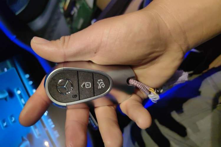 Used Mercedes-Benz E-Class 2025 E 300 L Luxury Model Vehicle Key