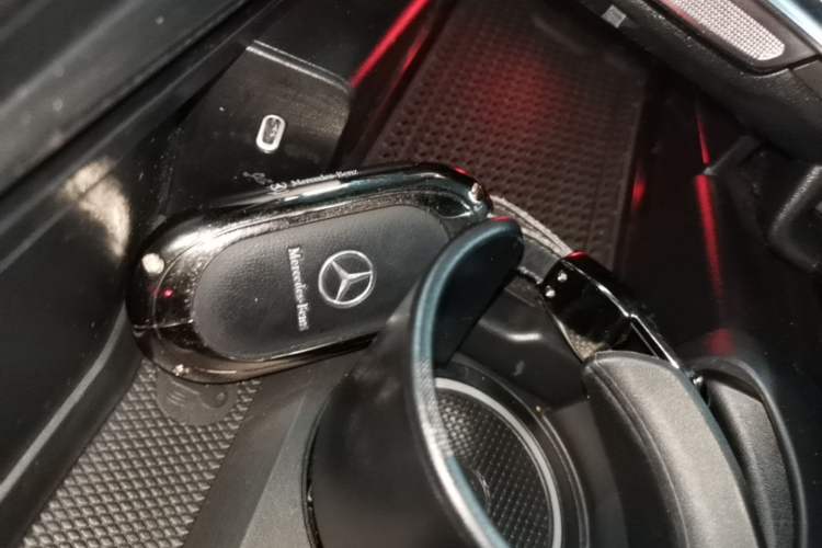 Used Mercedes-Benz E-Class 2025 Facelift E 300 L Fashion Edition Vehicle Key