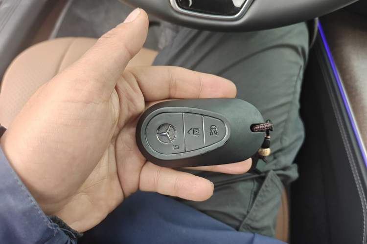 Used Mercedes-Benz E-Class 2025 E 300 L Stylish Model Vehicle Key