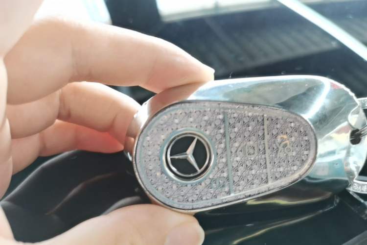 Used Mercedes-Benz E-Class 2025 Facelift E 300 L Fashion Edition Vehicle Key