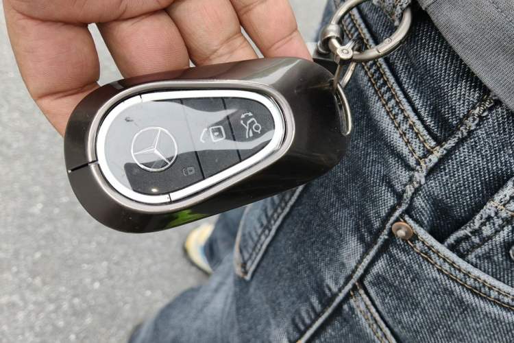 Used Mercedes-Benz E-Class 2025 E 300 L Luxury Model Vehicle Key