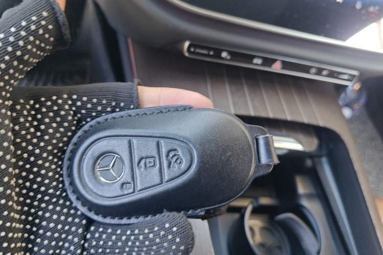 Used Mercedes-Benz E-Class 2025 E 300 L Luxury Model Vehicle Key