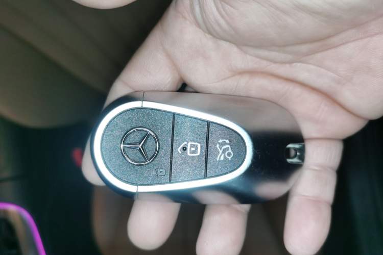 Used Mercedes-Benz E-Class 2025 E 300 L Luxury Model Vehicle Key