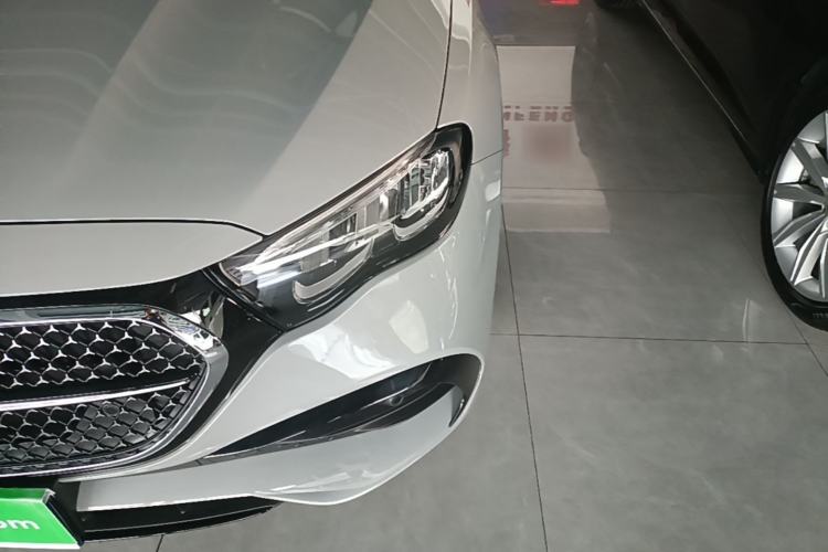 Used Mercedes-Benz E-Class 2025 Year Restyled E 260 Sport Edition Left Front Headlight