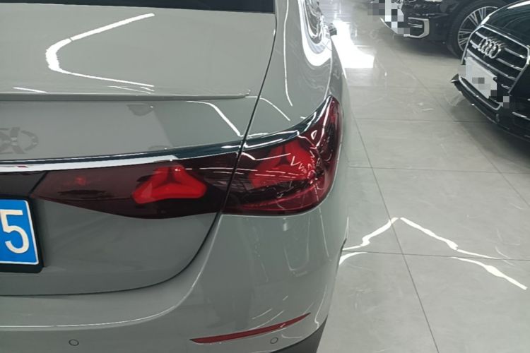 Used Mercedes-Benz E-Class 2025 Year Restyled E 260 Sport Edition Right Rear Taillight