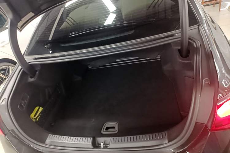 Used Mercedes-Benz E-Class 2025 E 300 L Stylish Model Trunk