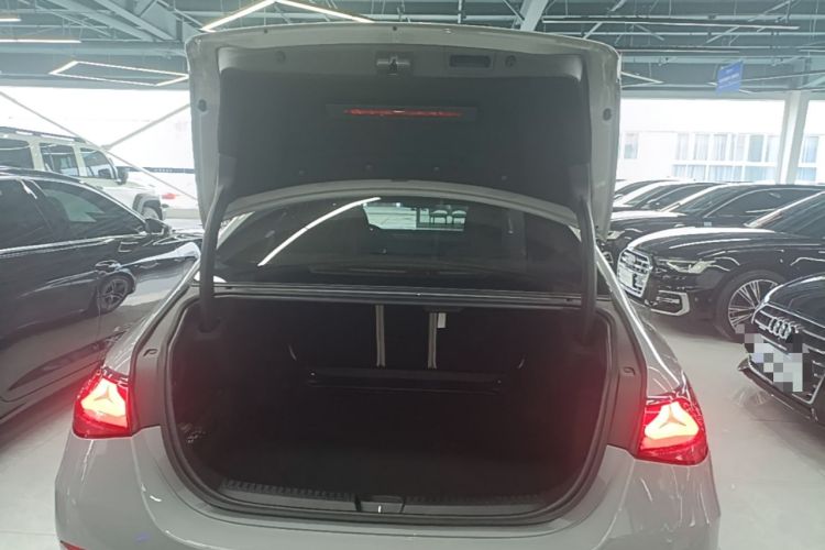 Used Mercedes-Benz E-Class 2025 Year Restyled E 260 Sport Edition Trunk